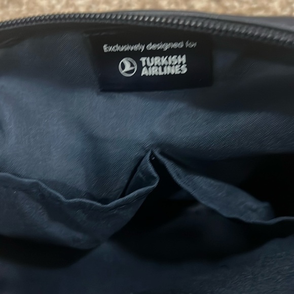 Salvatore Ferragamo Parfums Cosmetic Pouch Navy Blue - Picture 2 of 8